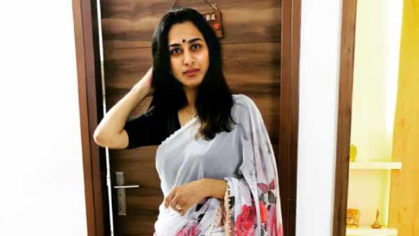 தமிழில்