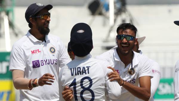 317 ரன்கள் வித்தியாசம் 