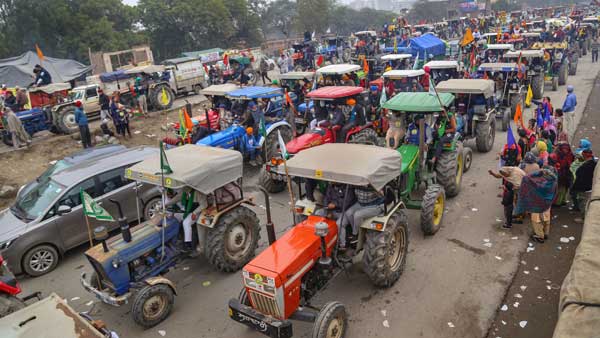 டிராக்டர் பேரணி 