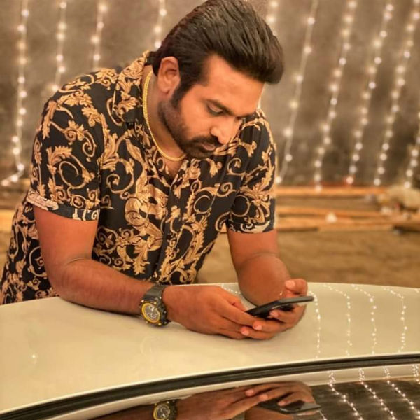 வில்லன்னாலும் ஓகே