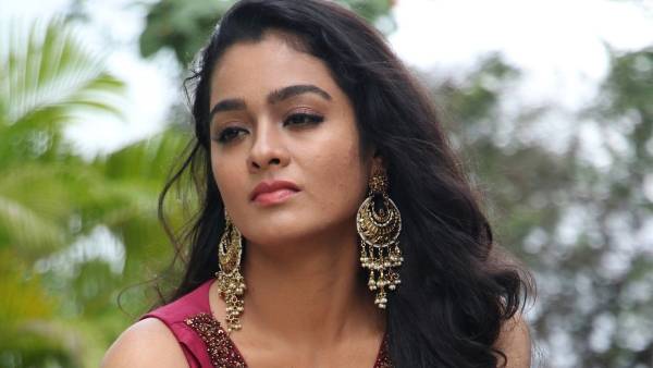 பல படங்கள்