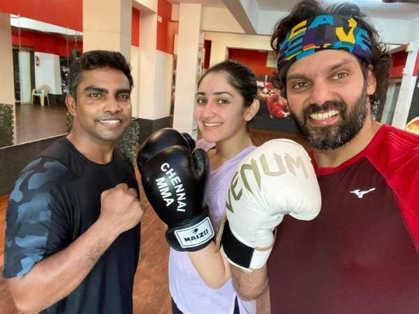 அன்பை மாறி மாறி