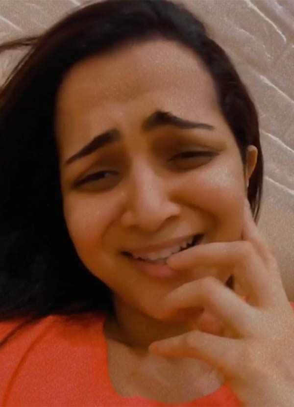 தொழில் அதிபருடன் காதல்? 