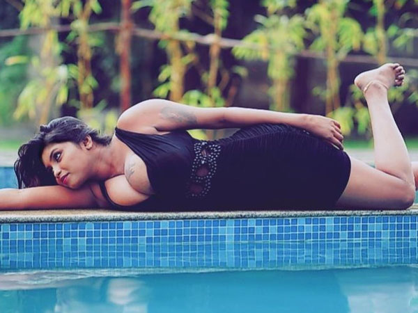 செக்ஸி நடனம் செக்ஸி நடனம்