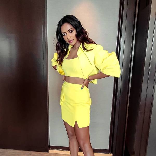 மீண்டும் கோலிவுட்டில்