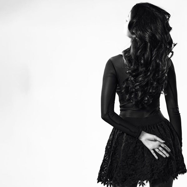  ட்ரான்ஸ்பரண்ட்டாக காட்சியளிக்க 