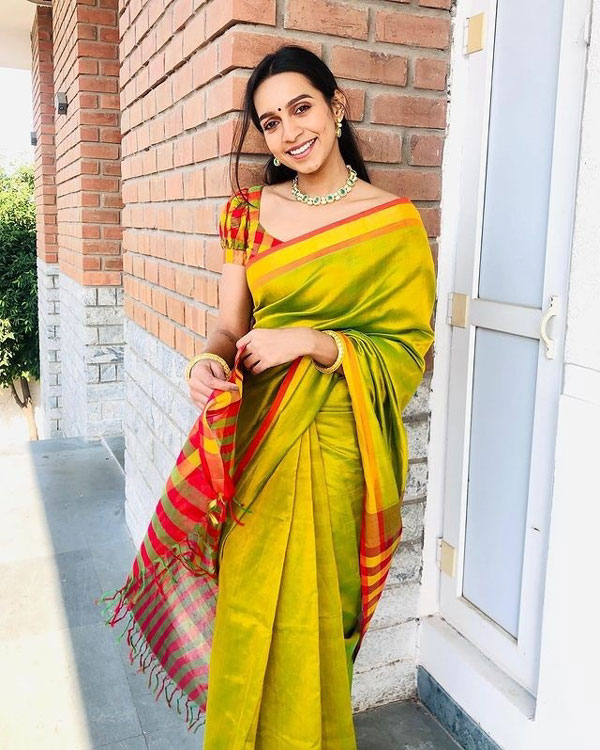 இணையதள படத்தில்