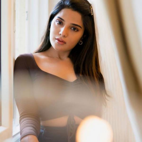  க்யூட் ஏஞ்சல்