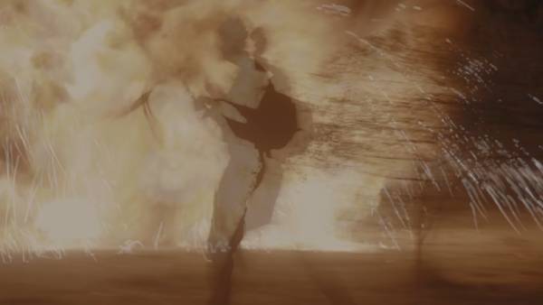 ஆக்ரோஷமான குரல்