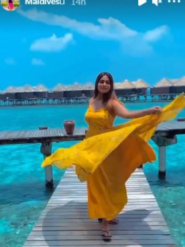 ஒய்யார நடனம் 