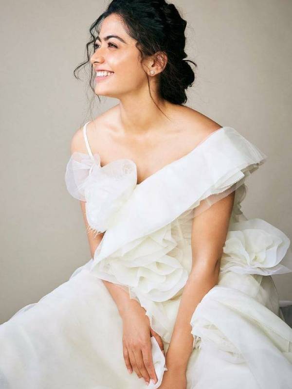  16 வயதினிலே ஸ்ரீதேவி 