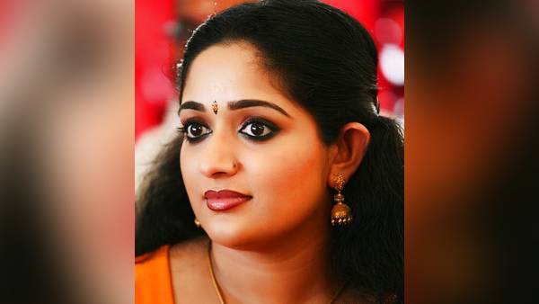 ஜொலிக்கும் மச்சம் ஜொலிக்கும் மச்சம்