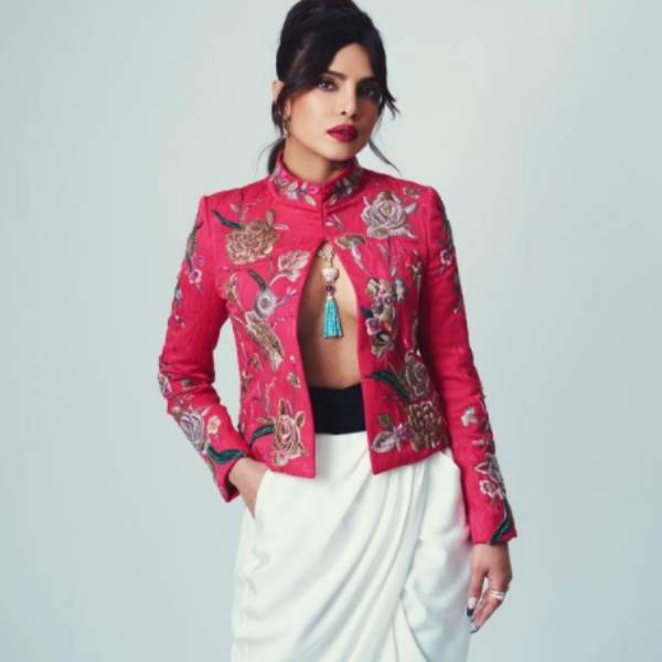 குவியும் லைக்குகள் குவியும் லைக்குகள்