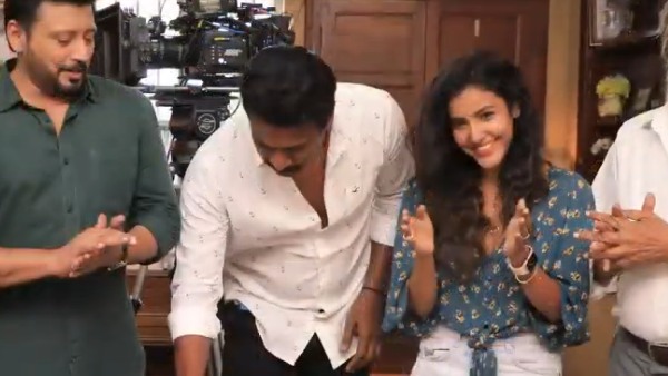 லீட் ரோலில்