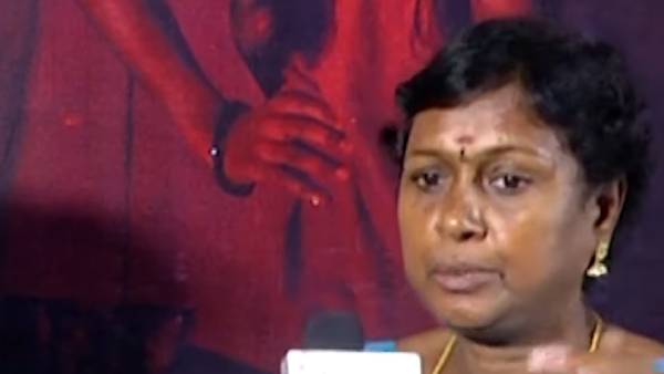 மொட்டை தலையுடன்