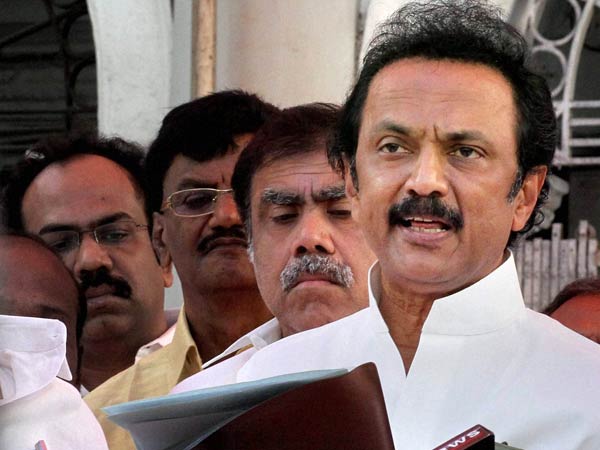 திரையுலக பிரபலங்கள் வாழ்த்து