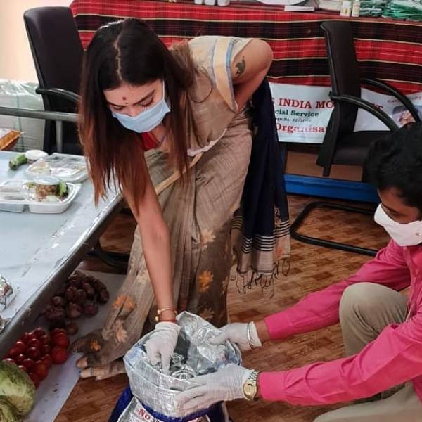 ராயபுர மீனவ மக்களுக்கு