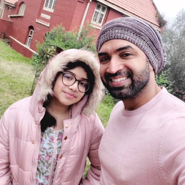 கைவசம் பல படங்கள் கைவசம் பல படங்கள்