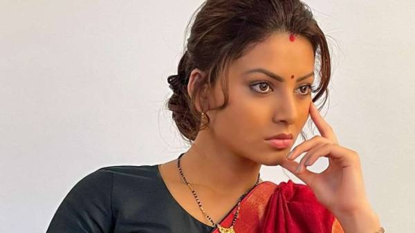 வெர்சேஸ் பேபி வெர்சேஸ் பேபி