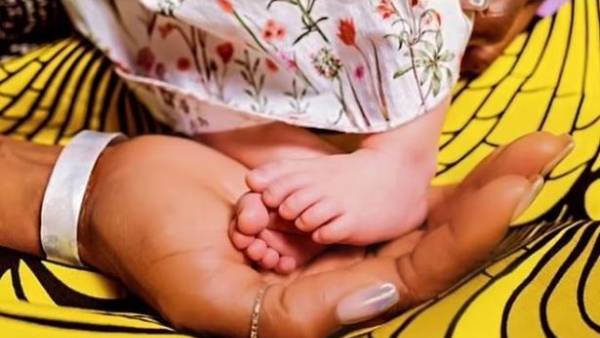 தாயாக தேர்வு செய்த தேவதை