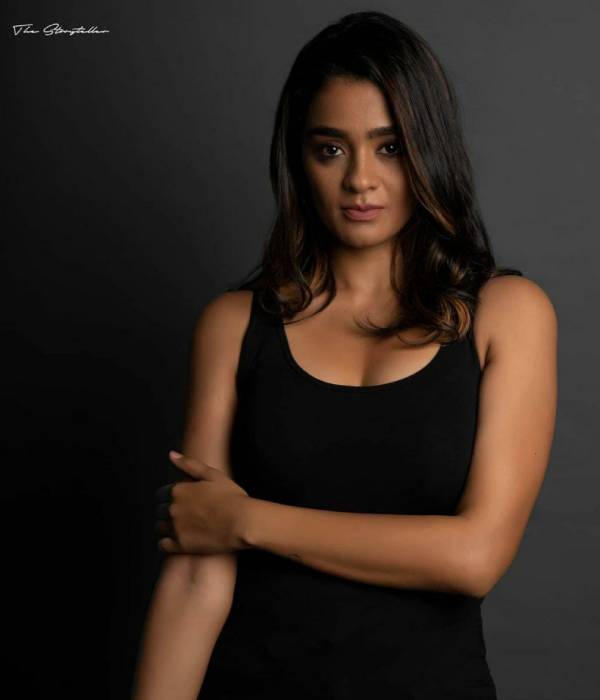 இனிமையான குரலின்