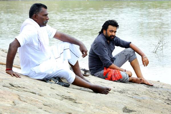 மாஸ் வில்லனாக