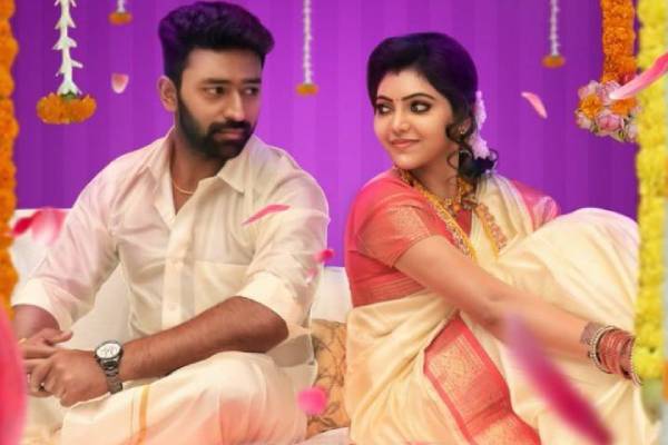 அதுல்யா ரவி