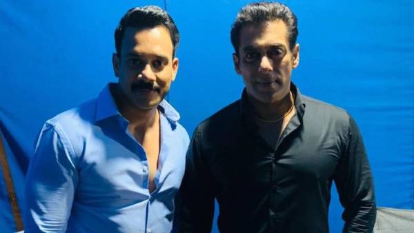 லீட் ரோலில்