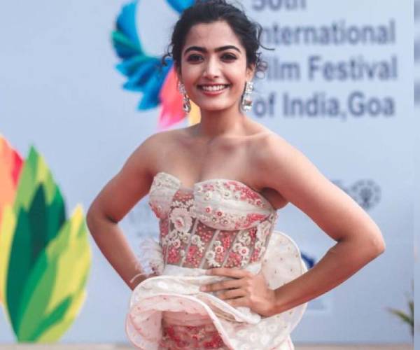 டியரஸ்ட் கொரோனா