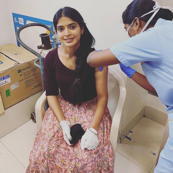 முதல் தடுப்பூசி