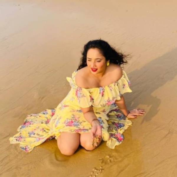 சும்மா கும்முன்னு சும்மா கும்முன்னு