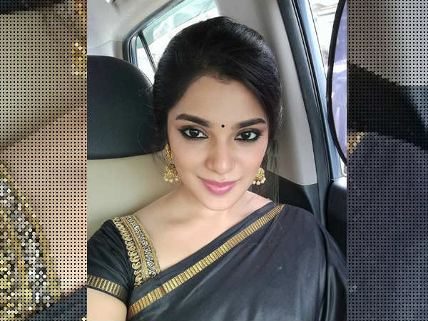 கொண்டாடும் ஒரு நாள்