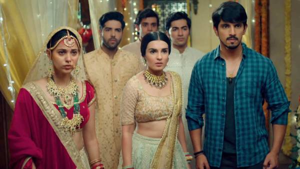 பல டிவிஸ்டுகள் 