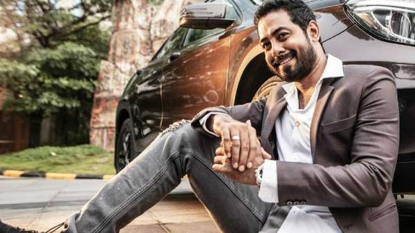 வரலாறு காணாத வெற்றி 