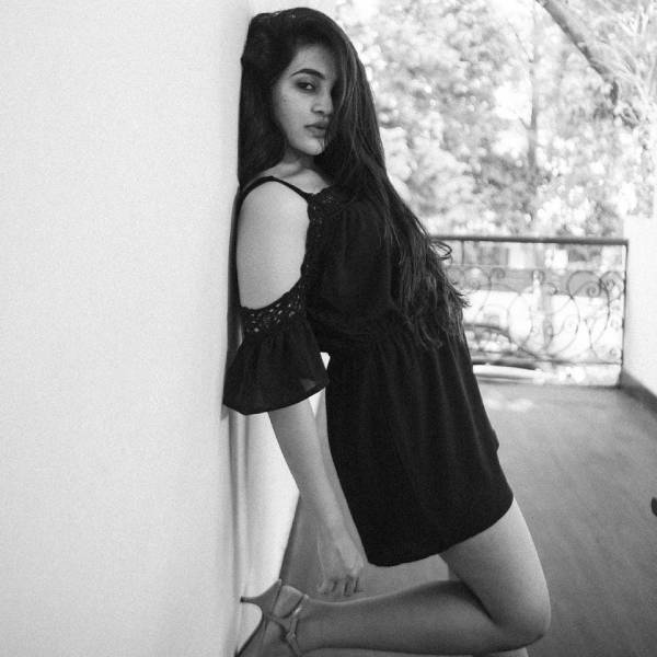 படங்களின் வரிசை