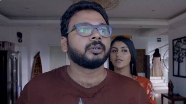 இருட்டு அறையில் முரட்டு குத்து