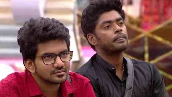 இருவருக்கும் ஆதரவு இருவருக்கும் ஆதரவு