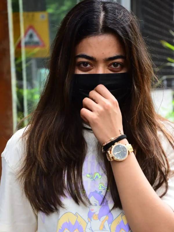 பிரம்மாண்ட செலவில் பிரம்மாண்ட செலவில்