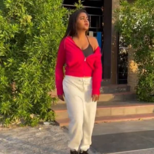 பட்டன் போடாமால்