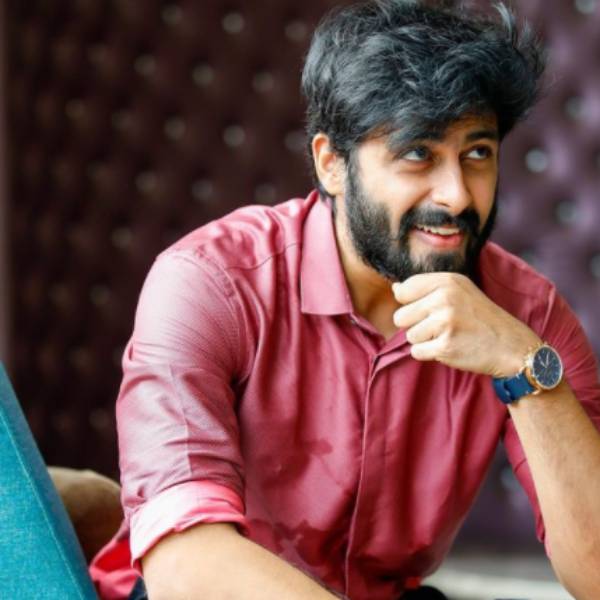 டிரெண்டிங் ஆன ஃபோட்டோஸ்