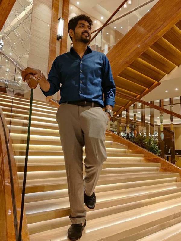 விக்னேஷ் சிவன் பரபர