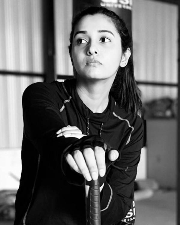 பத்துக்கும் மேற்பட்ட 