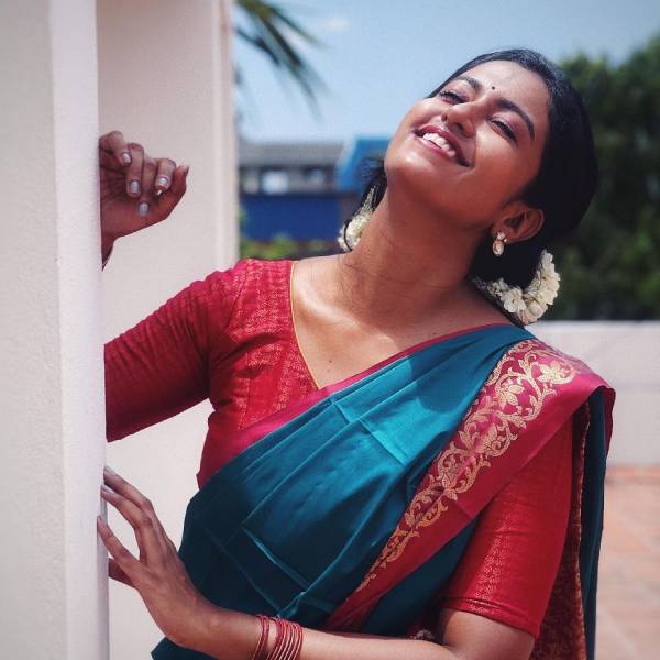 மொட்டை மாடியில் அதகளம் மொட்டை மாடியில் அதகளம்