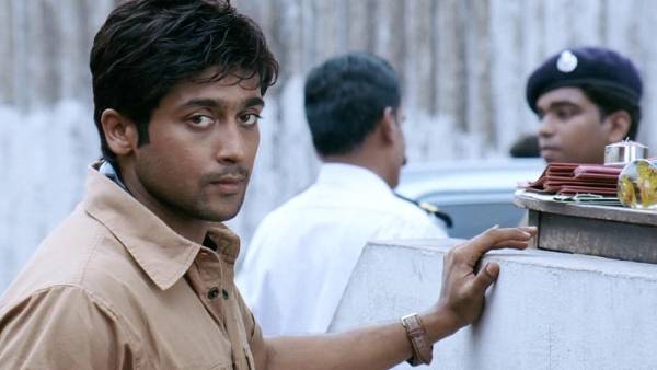 ரசிகர்கள் மத்தியில் வரவேற்பு ரசிகர்கள் மத்தியில் வரவேற்பு