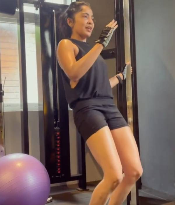 மாஸ்டரில் தலை காட்டல் 