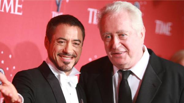 தந்தை காலமானார்