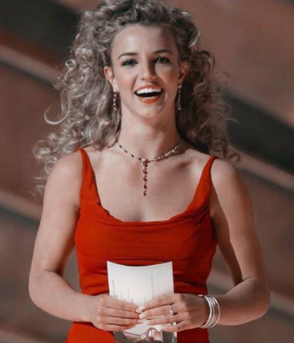 354 விருதுகள்