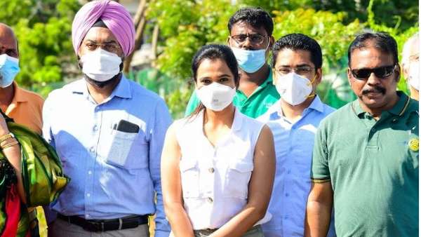 வாழ்த்துகள் வாழ்த்துகள்