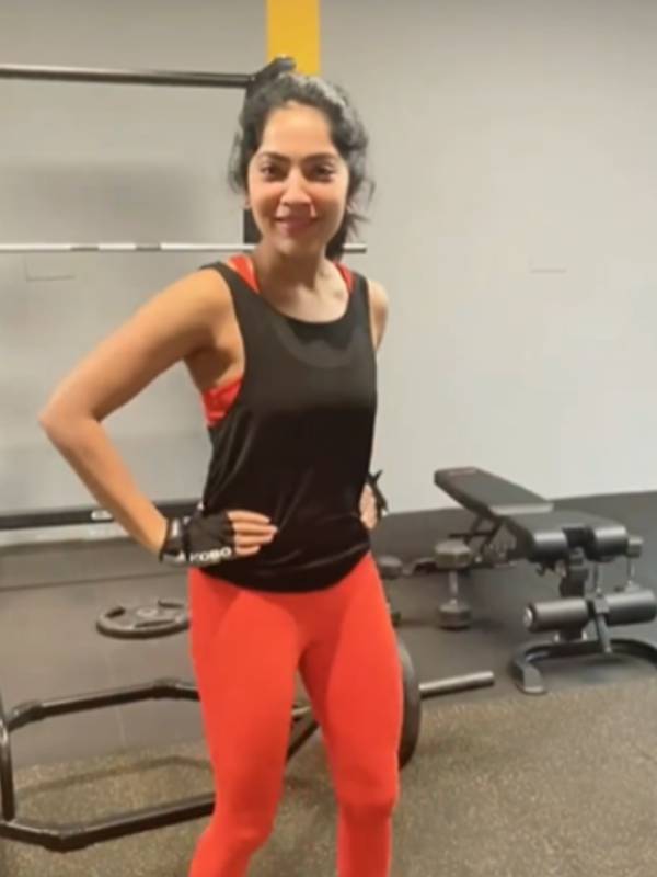 கலர் கலராகப் பனியன் கலர் கலராகப் பனியன்