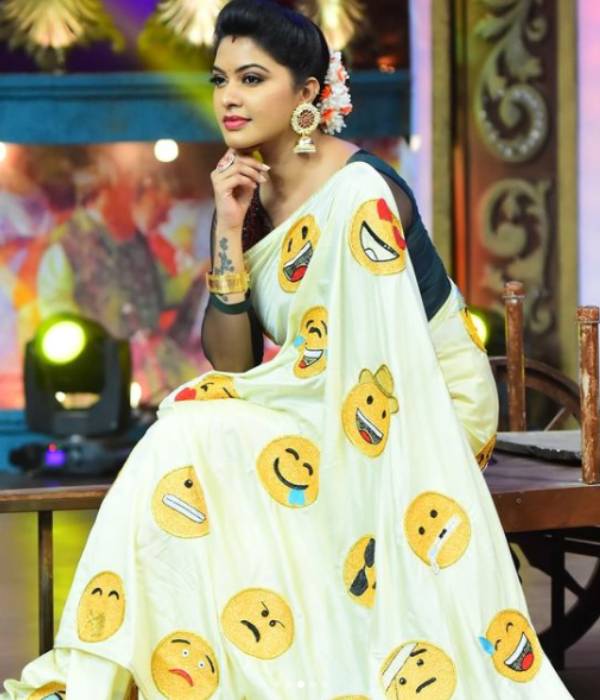 இமோஜி டே 